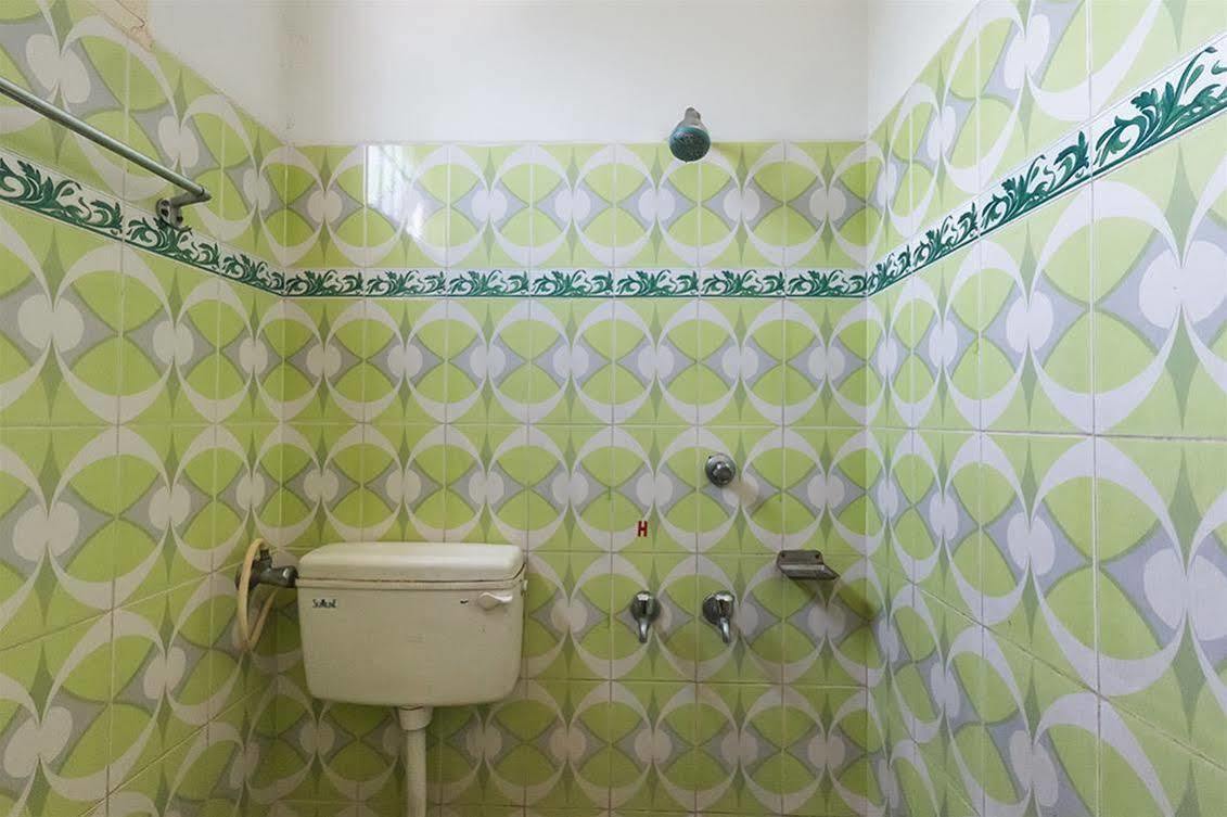 ティルパティ Kvr Deluxe Residencyヴィラ エクステリア 写真